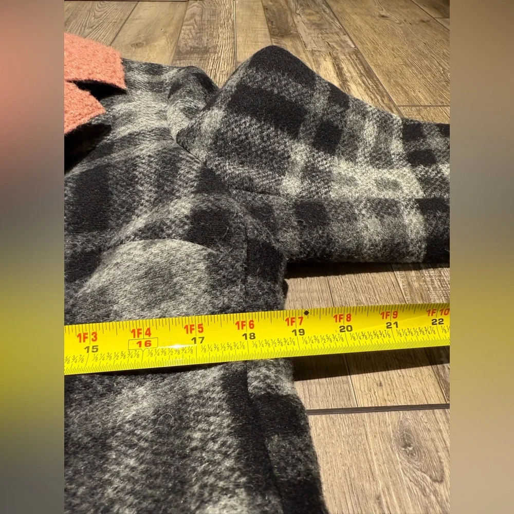 Sam Edelman Small Plaid Wool-Blend Coat with Pink Accents EUC - Picture 6 of 8